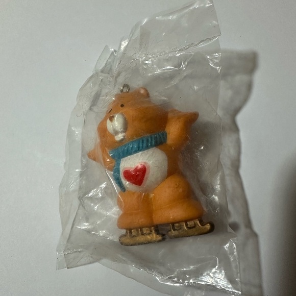 Vtg Care Bear Tender Heart Bear Ice Skating Christmas Ornament - Picture 1 of 3